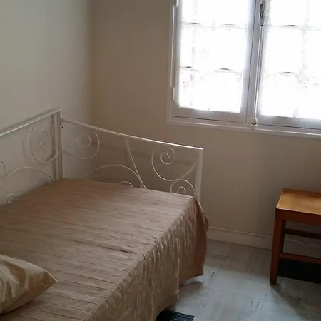 Maison Dans Quartier Calme Holiday home *