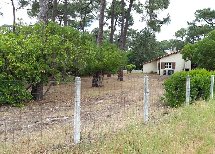 Maison Dans Quartier Calme *